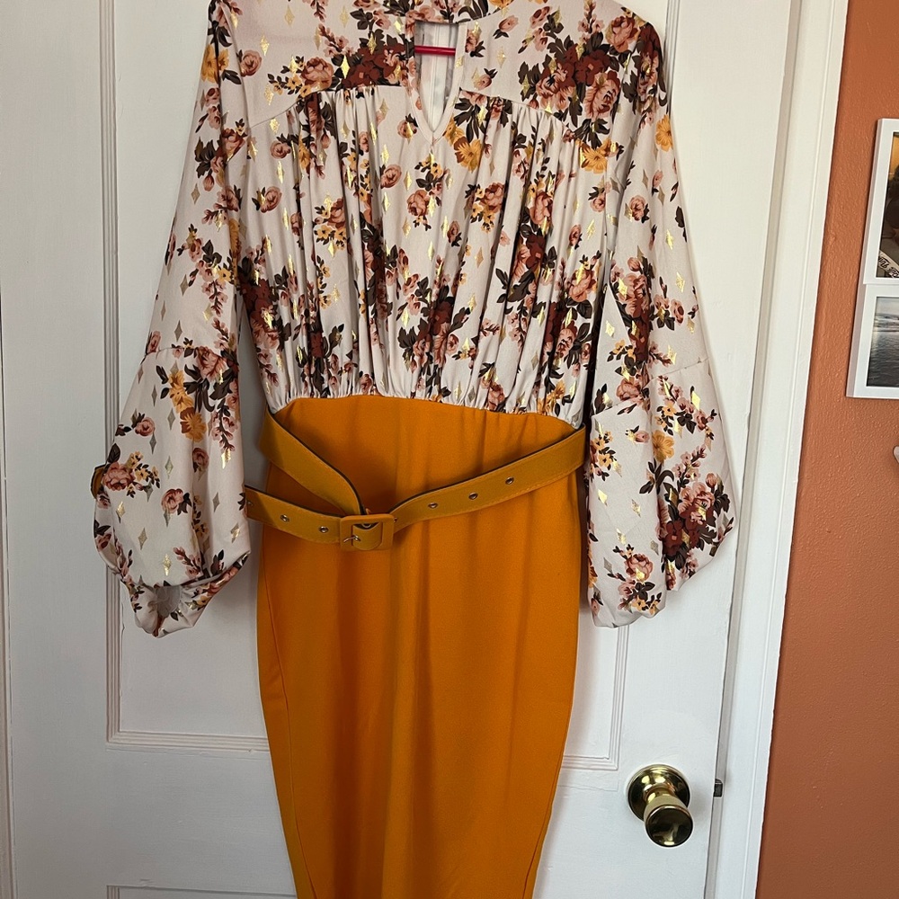 SHEIN medium dress with belt. Never worn. Beautiful dress